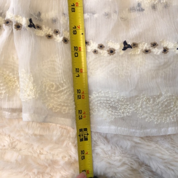 HINGE gorgeous boho organza embroidered tank - Picture 5 of 7